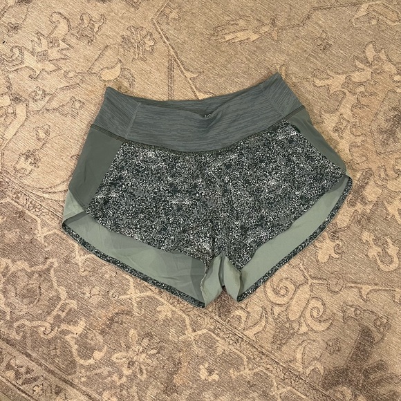 Outdoor Voices Hudson Shorts - Picture 2 of 5